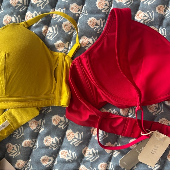 NWT PAIR of Neiwai Pure Comfort Bra 🍒 and Twin Cross Bra 🍋‍🟩Tencel- Mediums - Picture 9 of 10